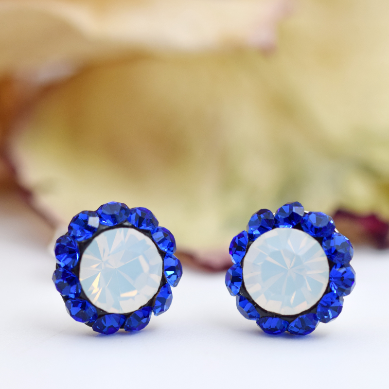 Cercei handmade Chaton Ball Majestic blue & White Opal – Argint 925