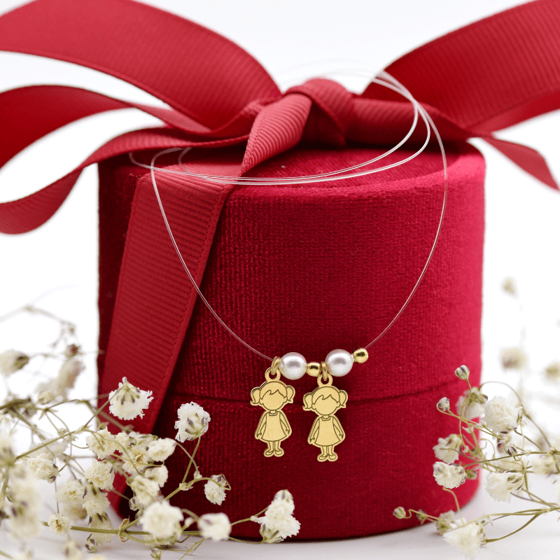 Lantisor cu fir transparent simbol fetite -Argint 925 suflat cu aur