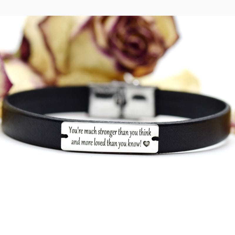 Brățară din piele naturală personalizata You’re much stronger than you think and more loved than you know! - Argint 925