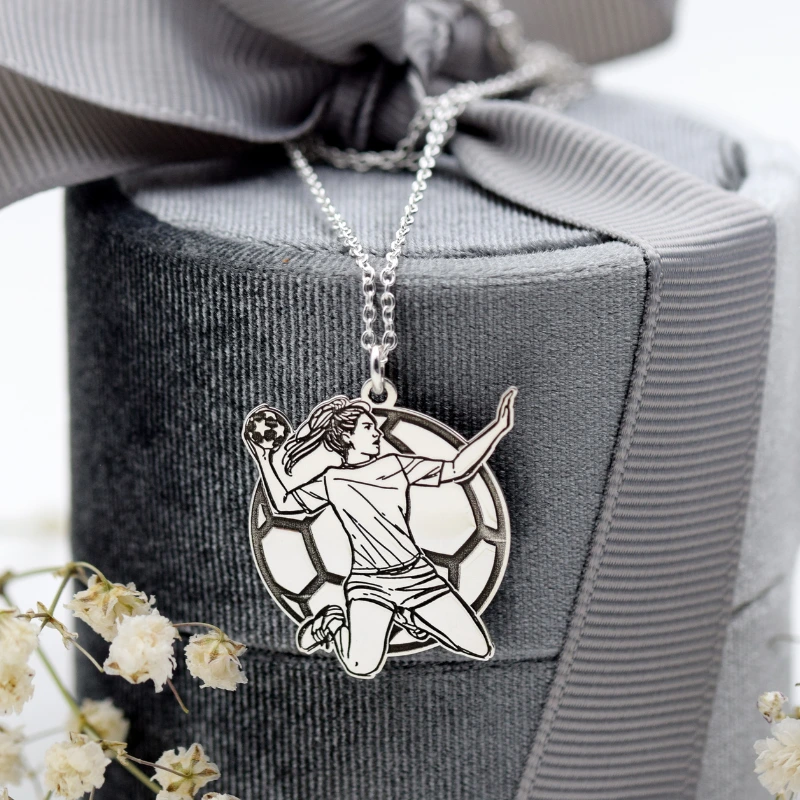 Lănțișor cu medalion Handbalistă Argint 925