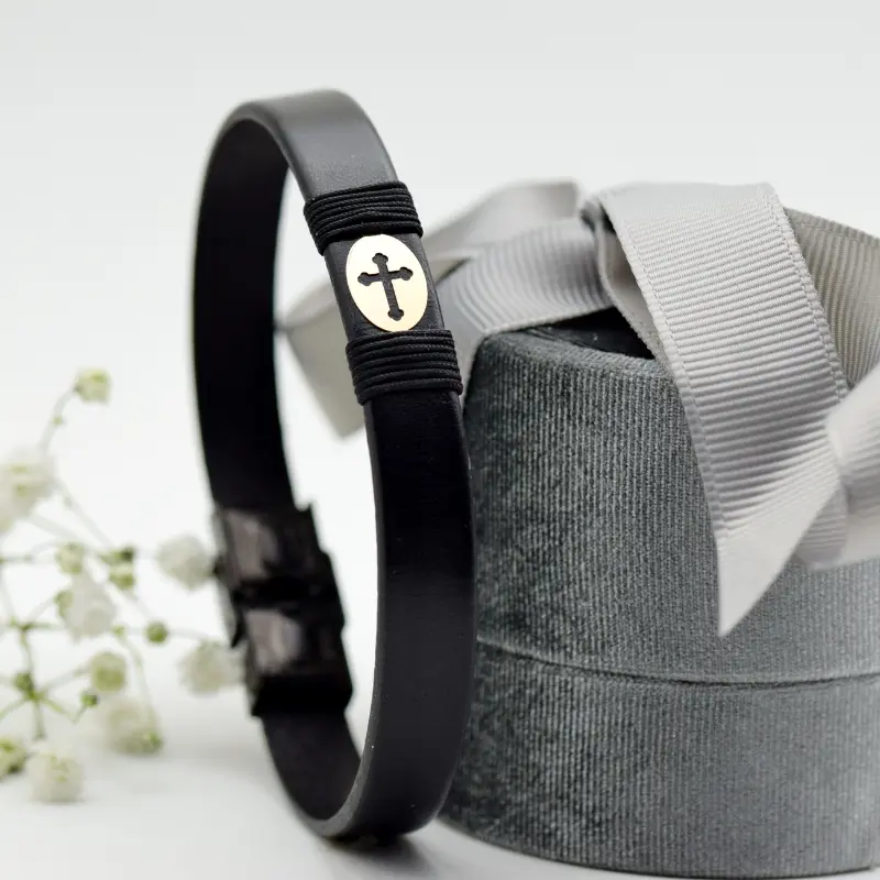 Bratara din piele naturala negra link decupaj Cruce, cruciulita - Aur 14k